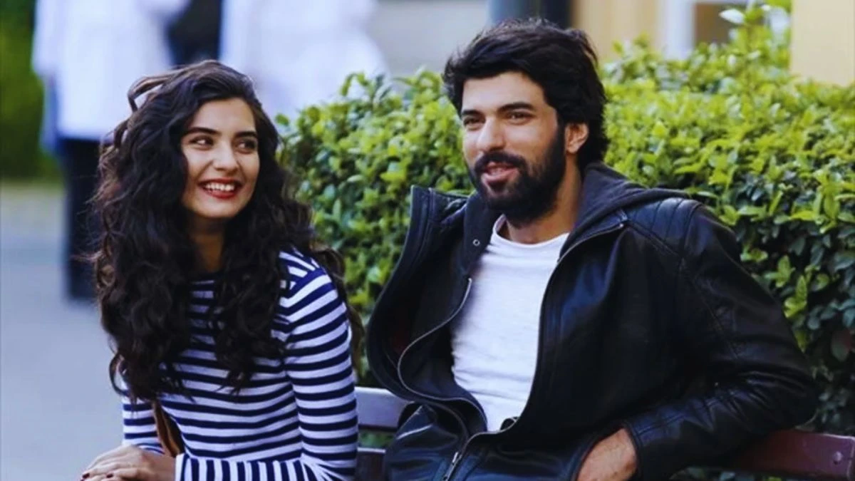  Engin Akyürek Old Money