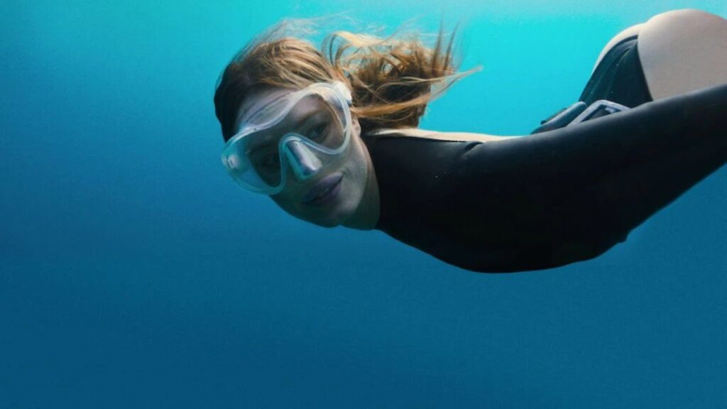 Camille Rowe in Netflix's French Diving Thriller No Limit
